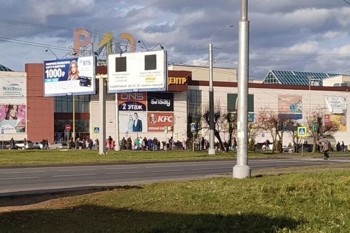 В Костроме в порядке учений эвакуировали посетителей сразу трех торговых центров