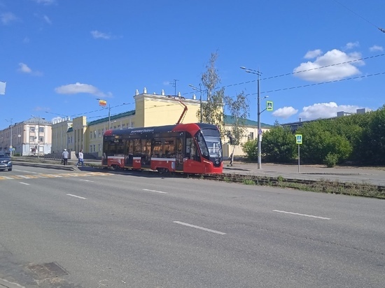 В Ижевске временно отменили трамвайную остановку "Улица Коммунаров"