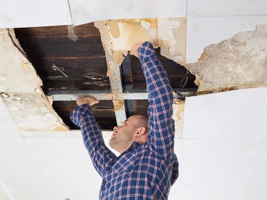 Рухнувший потолок в «Атлантик Сити» назвали плановым ремонтом