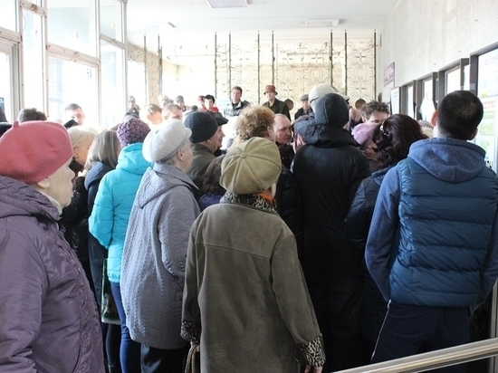 Во Владимире пациенты с онкологией смертельно рискуют в очередях