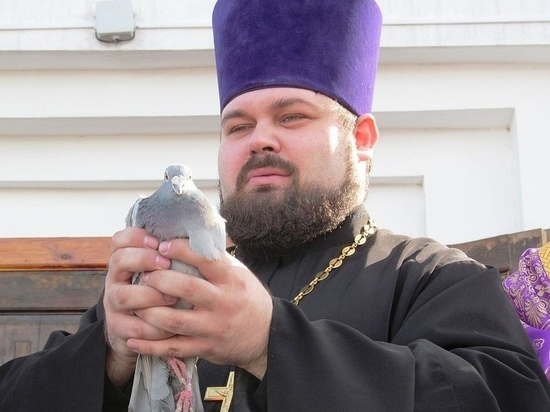 Новосибирский священник Дмитрий Бабкин стал "Отцом года"