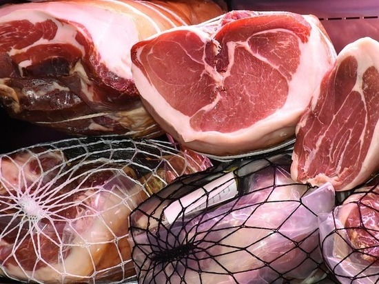 Германия: Немцы ежегодно съедают по 50 кг свинины