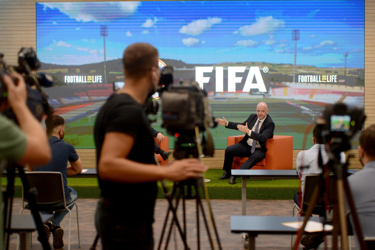В предложениях ФИФА много жадности, много борьбы за власть и очень много популизма