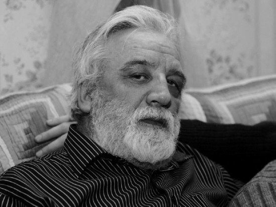 Легендарный музыкант Александр Галушко скончался от COVID в Кургане