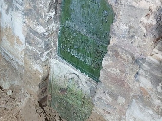 Почти 4 сотни керамид нашли в пещерах Псково-Печорского монастыря