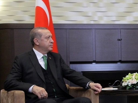 Эрдоган объявил послов США и еще девяти стран персонами нон грата
