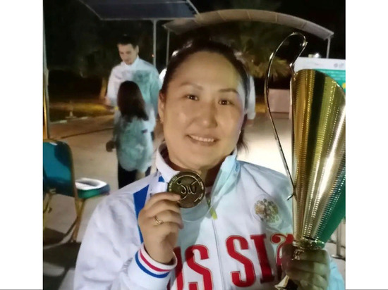  Якутянка Алена Дмитриева стала чемпионкой Европы по волейболу сидя