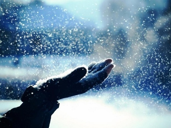 Антициклон принес в Мурманскую область понижение температуры и снегопад
