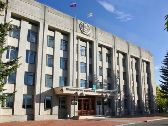 В ЕАО китайские рабочие неправильно работают на земле