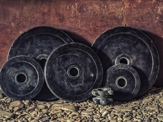 Российский штангист Бочков временно отстранен за допинг