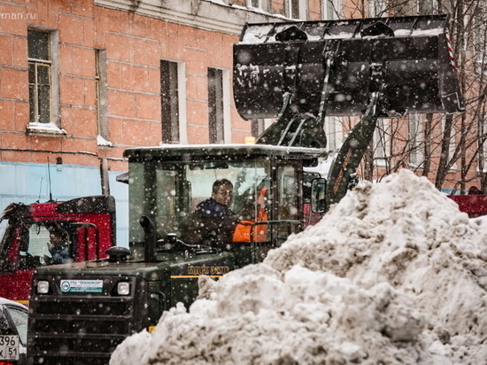 От коммунальщиков Мурманской области ждут качественной уборки снега