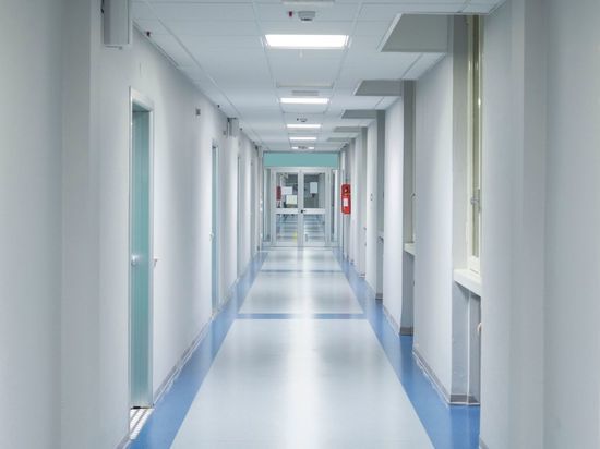 Как будут работать петербургские больницы в период локдауна