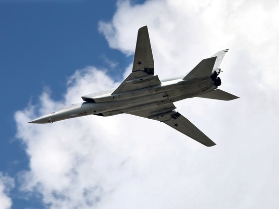 Российские бомбардировщики провели пятичасовой полет над Черным морем