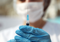 Глава Роспотребнадзора Анна Попова сообщила, что во всех регионах России ввели обязательную вакцинацию от коронавируса отдельных категорий граждан