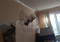 В Улан-Удэ на улице Московская в доме №4 произошел взрыв, в результате которого обвалилась стена