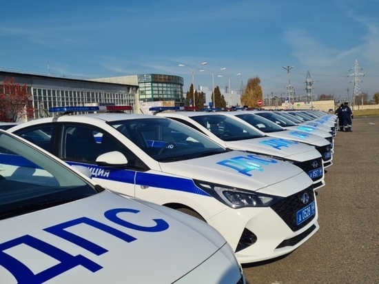Тамбовские автоинспекторы получили ключи от 40 новых служебных иномарок