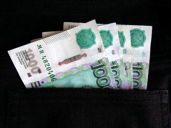 Минимальная зарплата в ЛНР поднимется до 10,2 тысяч рублей