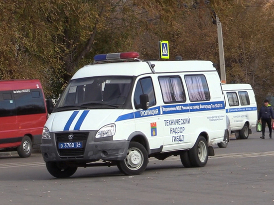 Волгоградские полицейские под видом пассажиров проверили маршрутчиков