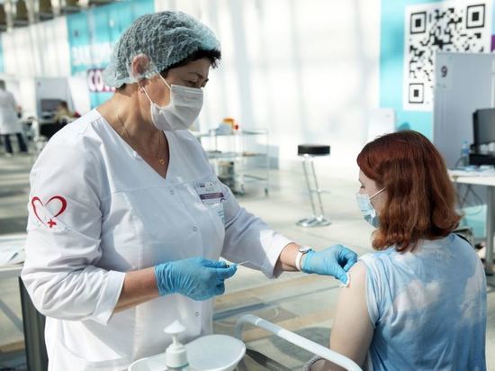 В Москве провели 40 тысяч донаций плазмы переболевших коронавирусом