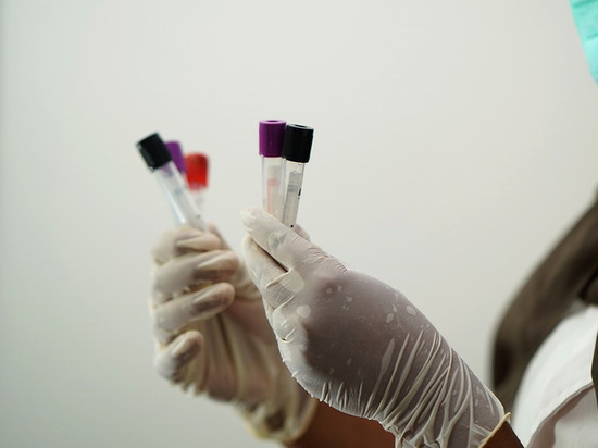Более 640 тысяч тестов на коронавирус провели медики в Смоленской области