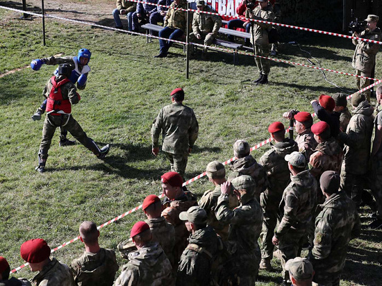 10 из 65 спецназовцев на Кубани получили краповые береты