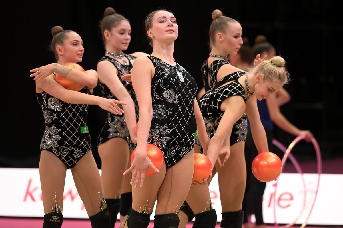 Реванш за Токио: российские гимнастки выиграли чемпионат мира в группе - МК