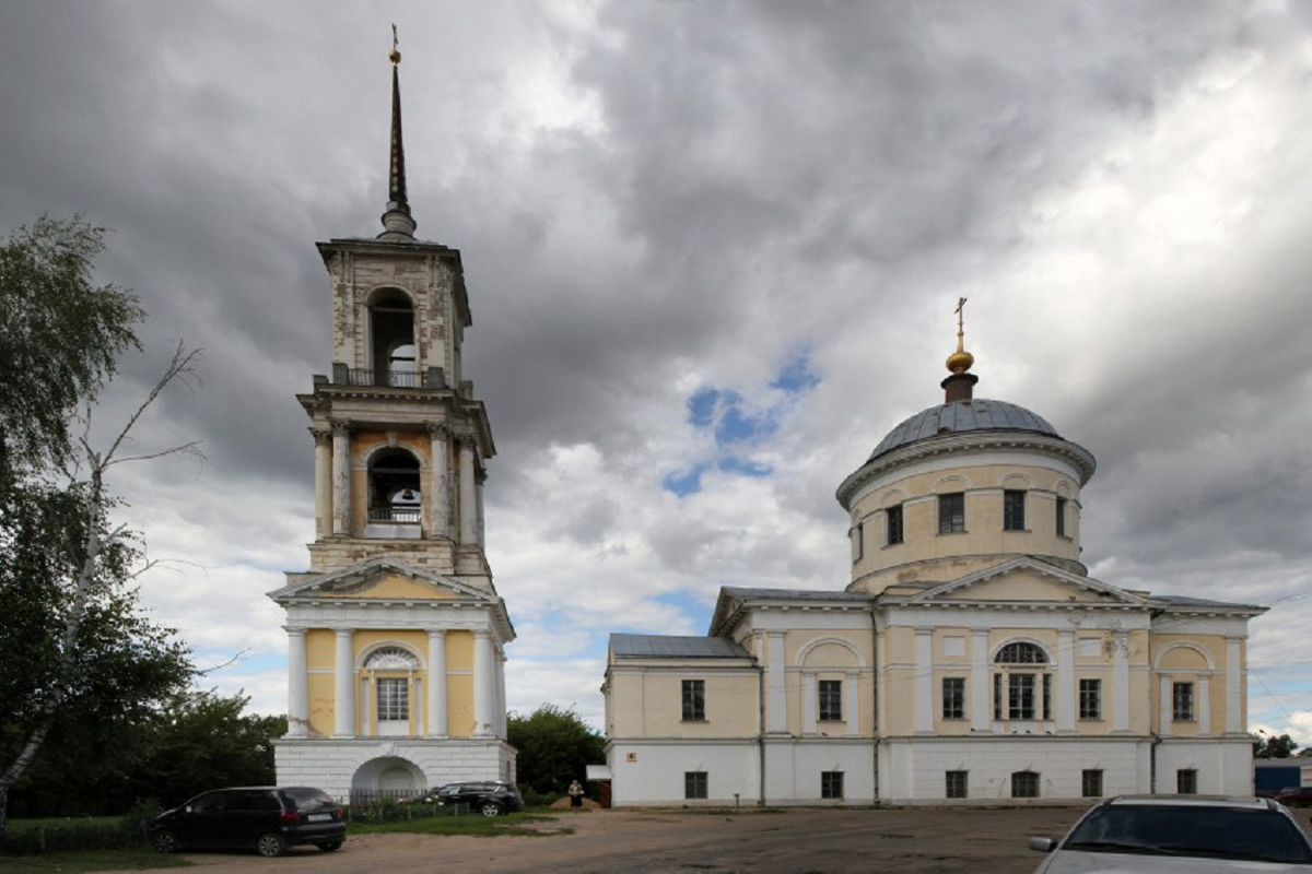 Храм Троицы Живоначальной в Твери