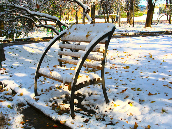 На новосибирцев 30 октября обрушатся снег и магнитная буря