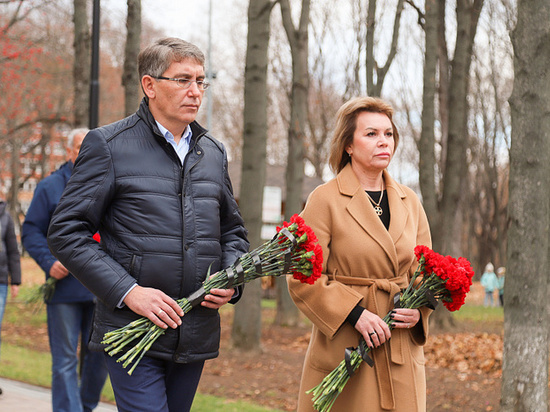 Агеев комиссар тульского рабочего полка