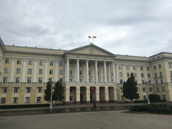 В Смоленской области Указом рекомендовано дать два выходных на вакцинацию