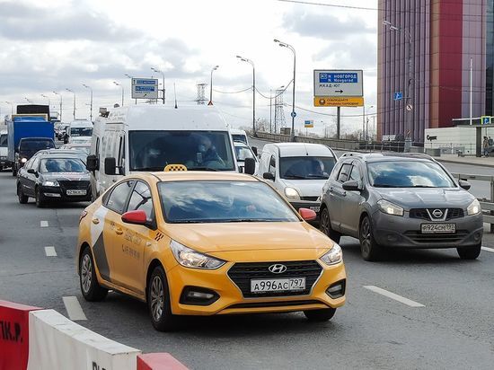 Как «Яндекс» сумел стать международным оператором такси за 10 лет — от поиска свободных машин к многофункциональному приложению