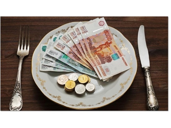 Костромское везение: официантка ресторана получила «на чай» 425 тысяч рублей
