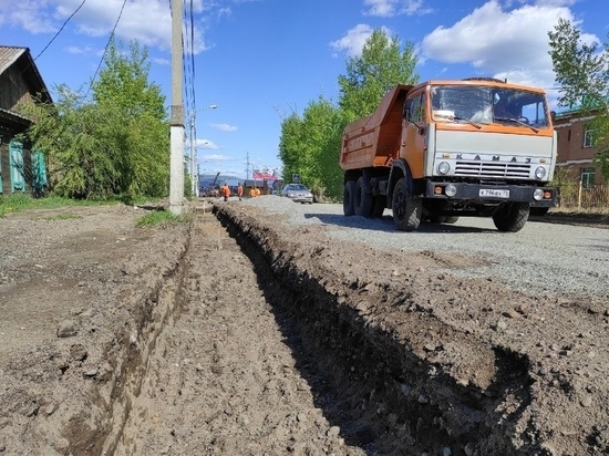 Осипов поручил вместе с дорогами делать в Чите газоны и «ливневки»