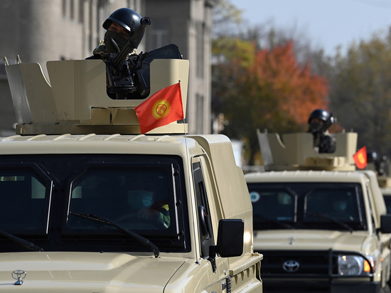 Кыргызстан закупит у России беспилотники и вертолет для пограничников