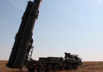Директор Федеральной службы по военно-техническому сотрудничеству (ФСВТС) России Дмитрий Шугаев рассказал, что Индия и Китай могут получить новейшие российские зенитные ракетные системы С-500