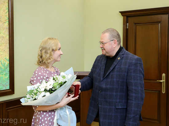 Олег Мельниченко провел рабочую встречу с Марией Львовой-Беловой