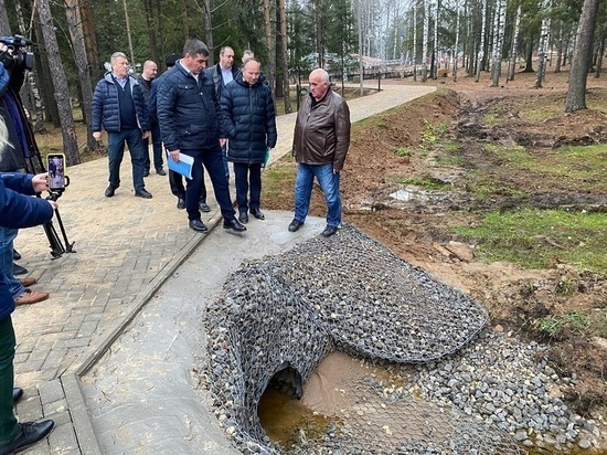 Губернатор Сергей Ситников в Шарье проверил как строится Музей леса