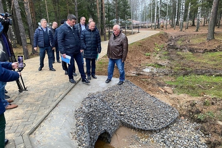 Губернатор Сергей Ситников в Шарье проверил как строится Музей леса