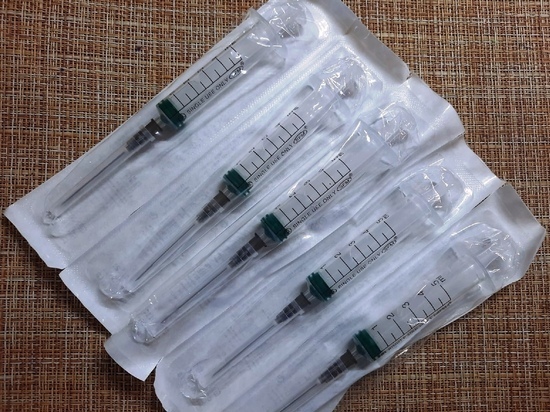 Калужане жалуются на отсутствие вакцины "Спутник Лайт"
