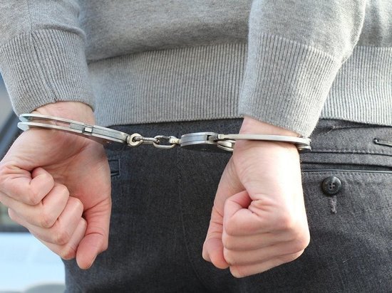 Белгородца арестовали на 10 суток за неуплату алиментов дочери