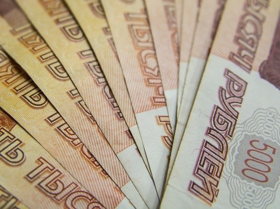 Россиянка заработала миллионы, продавая выдуманные "арестованные" машины и квартиры