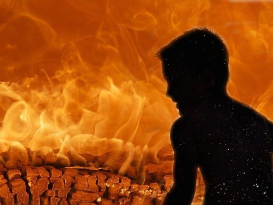 Трехлетний ребенок погиб на пожаре в Читинском районе