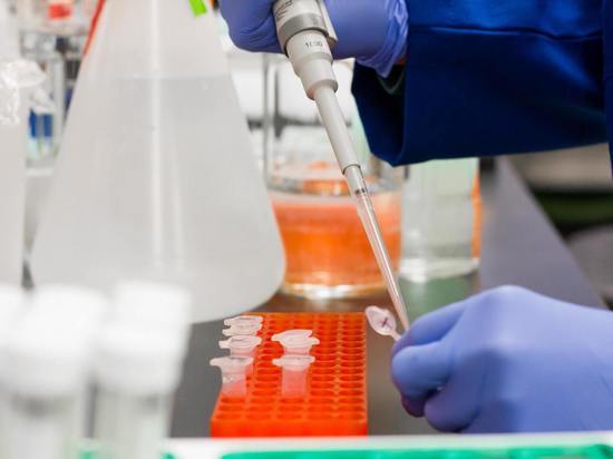 Эксперты оценили возможность появления "хронического ковида"