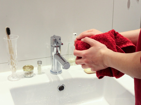 Жители города Ровеньки остались без водоснабжения