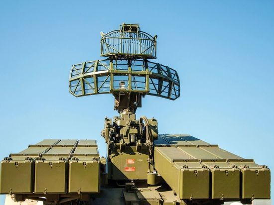 Тренировка сил ПВО по обнаружению сложных целей прошла в Ленобласти