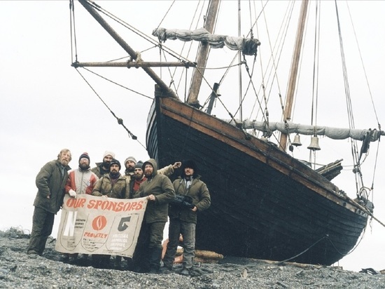 30 лет назад судно, построенное в клубе "Полярный Одиссей", отправилось в плавание на Аляску, по путям русских первопроходцев