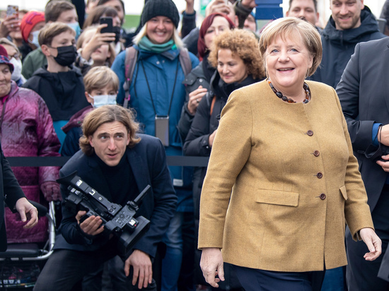 Возглавлявшая 16 лет Германию канцлер: «Немного отдохну, а потом посмотрим»