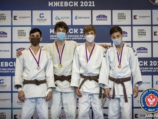 Югорчанин завоевал «золото» на первенстве России по дзюдо