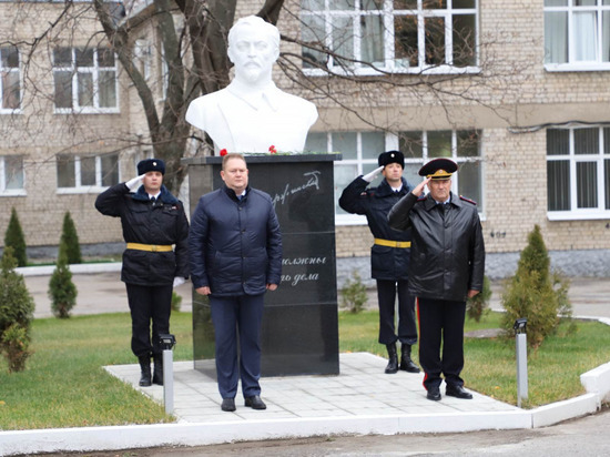 В центре Рязани открыли памятник Феликсу Дзержинскому