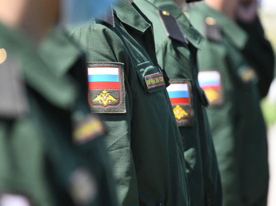 Жительницу Магнитогорска осудили за передачу взятки военному комиссару